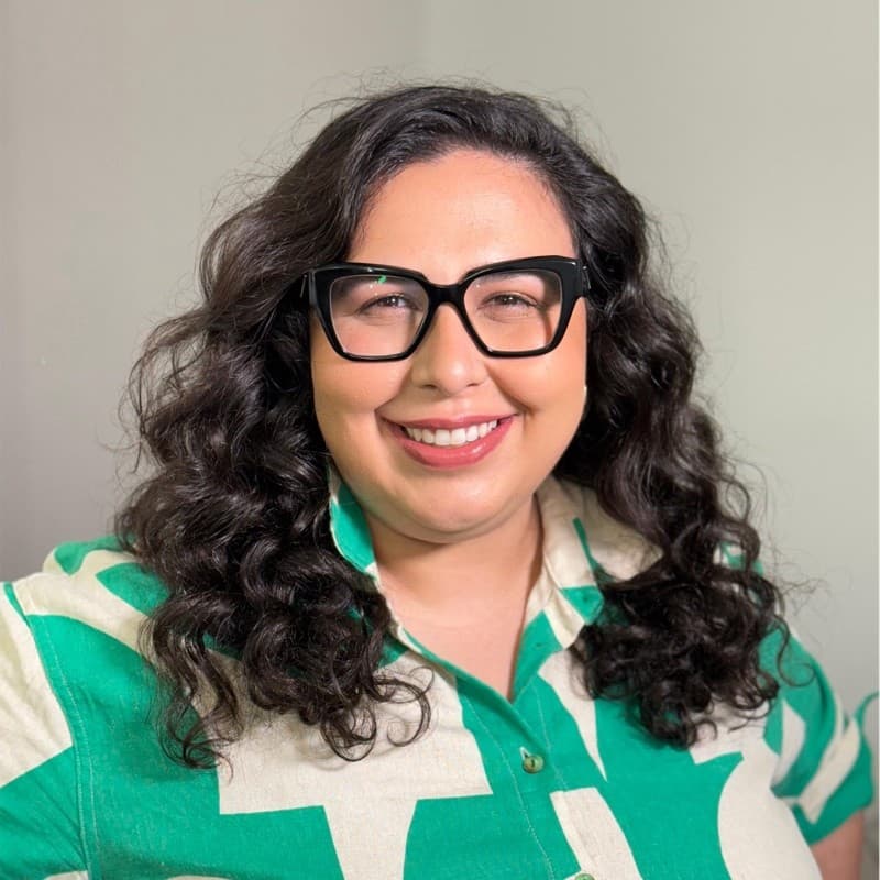 Mônica Maia Ribeiro